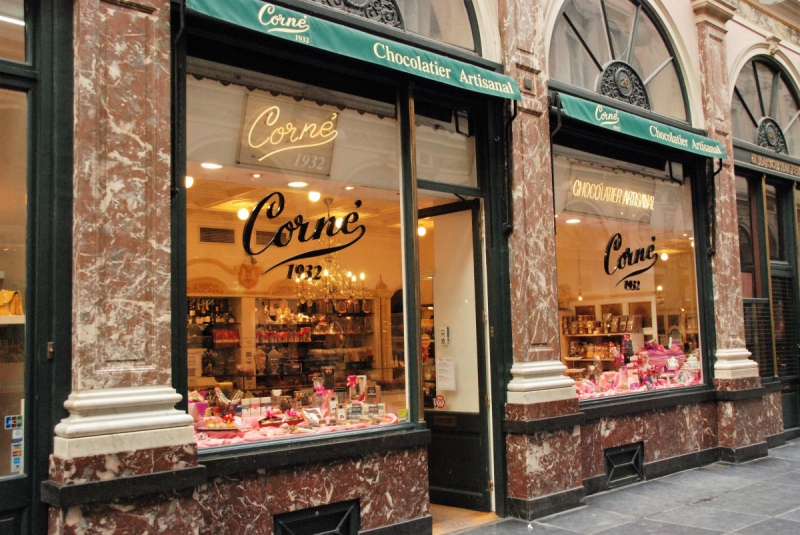 vente-RIANS-min_chocolate_chocolaterie_shop_luxury_chic_gallery_brussels_belgium-558146